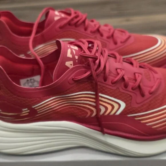 APL Women’s| Streamline | Parade/ Peach/Multi - Womens' 8.5 / EUR 39 - NIB - Picture 2 of 6